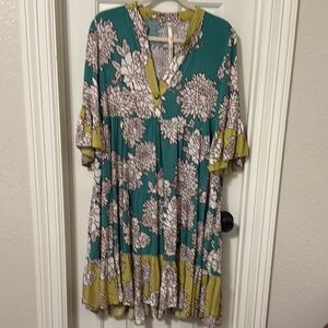 Uncle Frank Green Mums the Word Floral Dress Womens Bell Sleeve Size Medium
